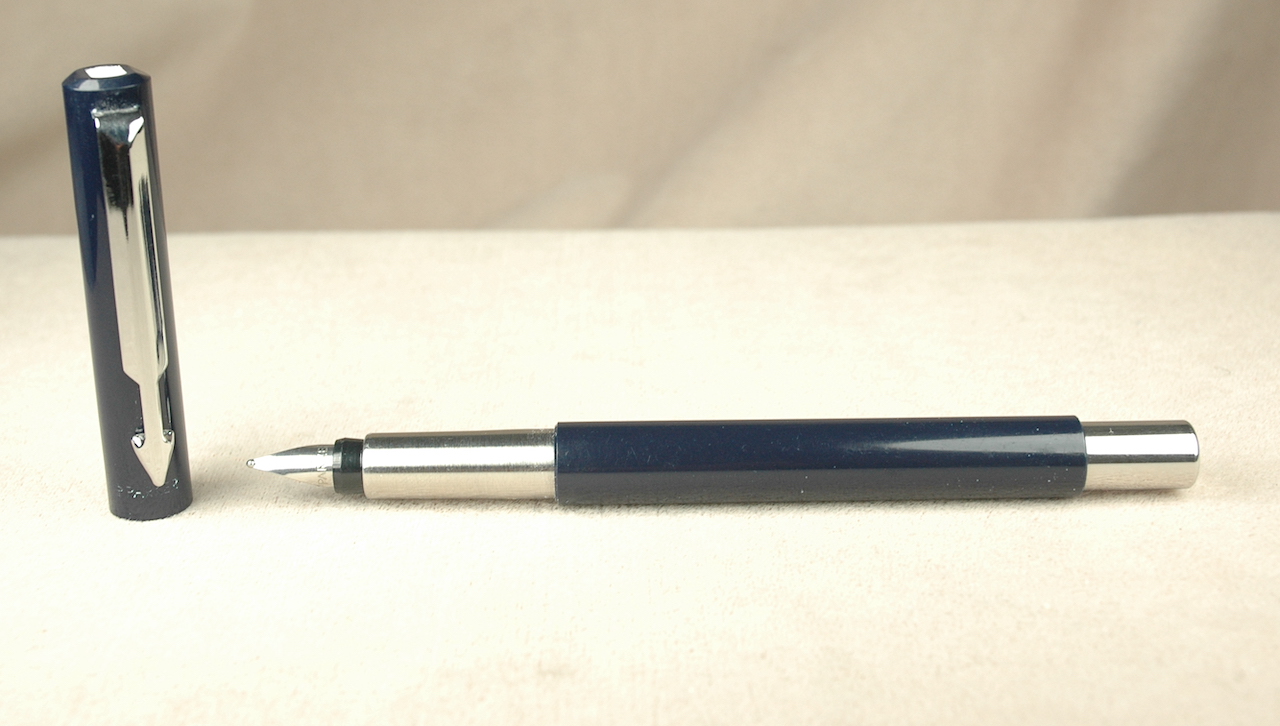 Pre-Owned Pens: 6532: Parker: Vector